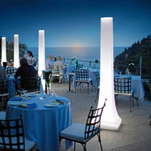 OBELISK lighting post + radiant heater (2000w)